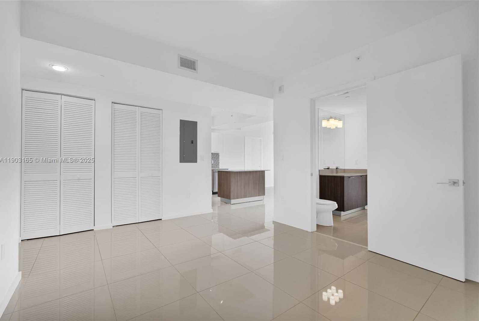 Small Image of 5300 NORTH WEST 85TH AVE #1604, Doral Number 34