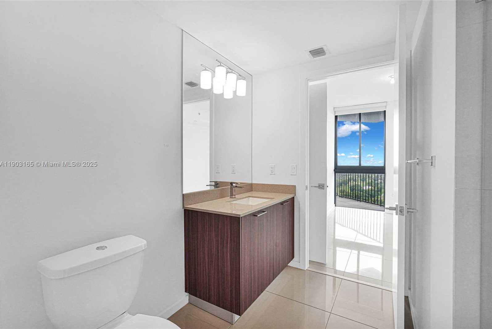 Small Image of 5300 NORTH WEST 85TH AVE #1604, Doral Number 39