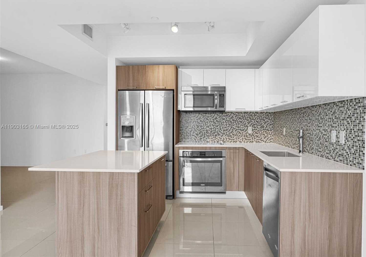 Small Image of 5300 NORTH WEST 85TH AVE #1604, Doral Number 44