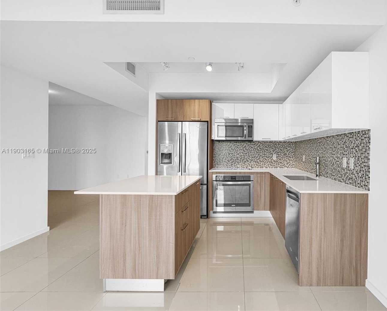 Small Image of 5300 NORTH WEST 85TH AVE #1604, Doral Number 68