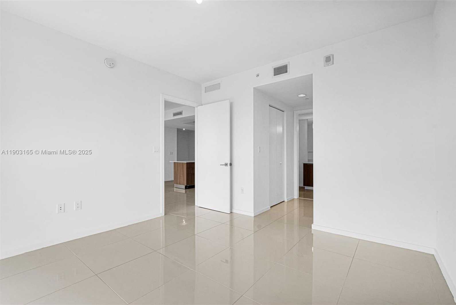Small Image of 5300 NORTH WEST 85TH AVE #1604, Doral Number 74