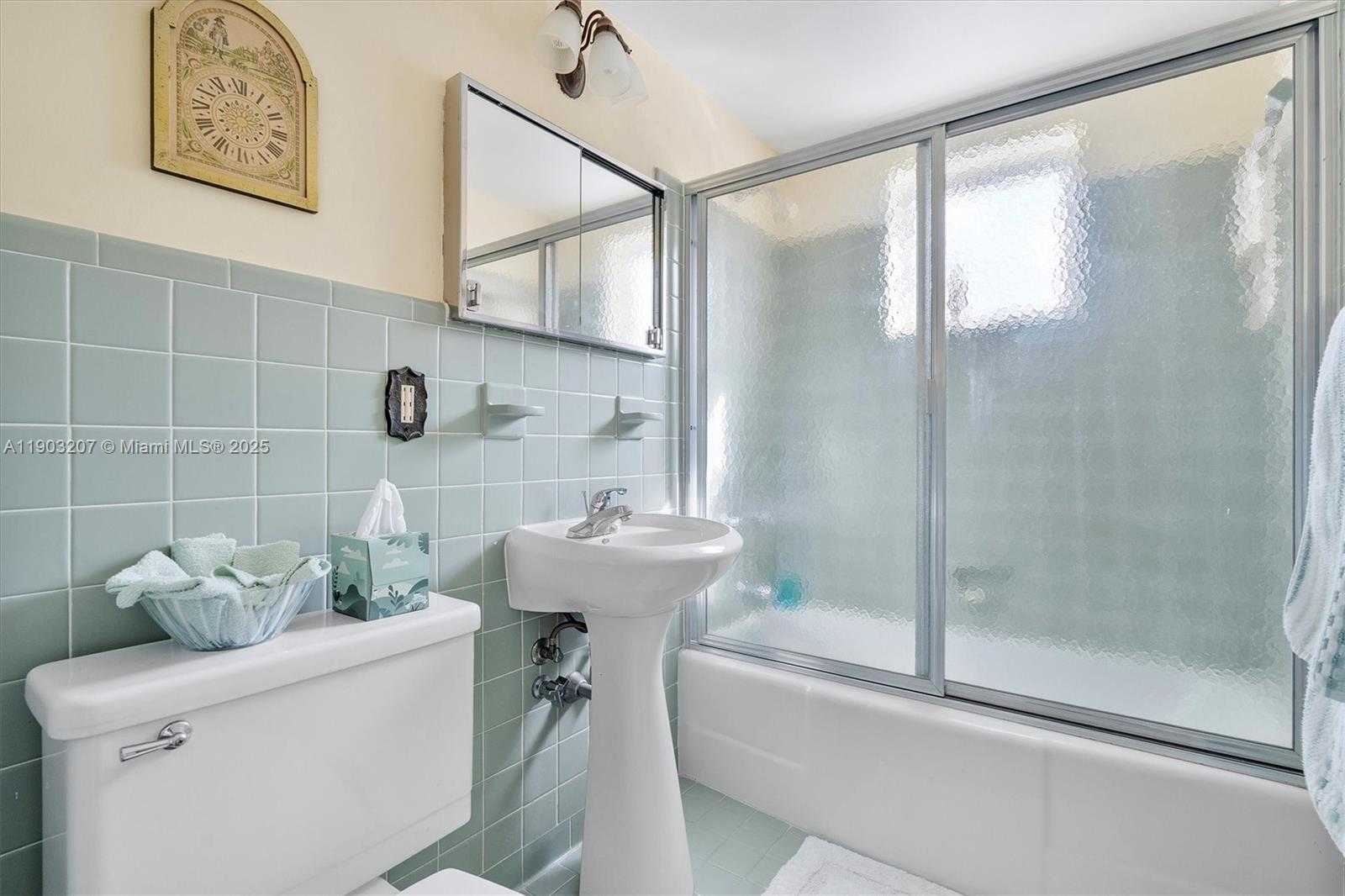 Small Image of 10300 WEST BAY HARBOR DR #4D, Bay Harbor Islands Number 17