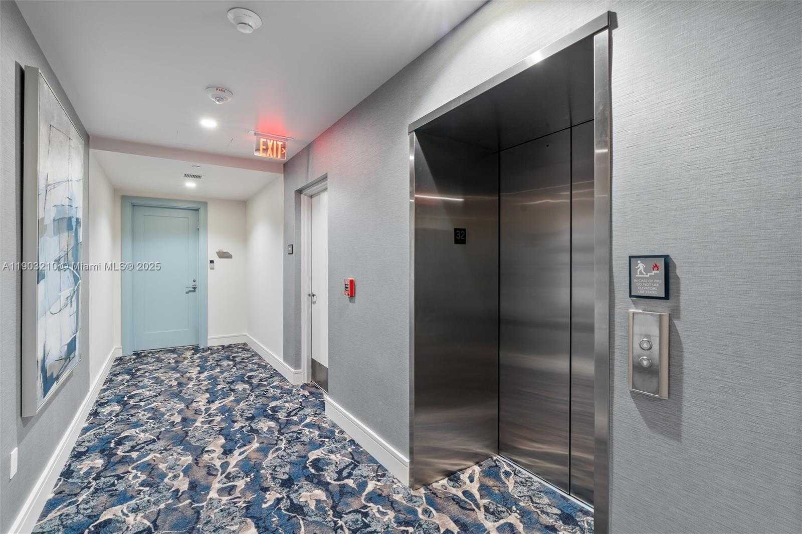 Imagen de Pequeño Objeto