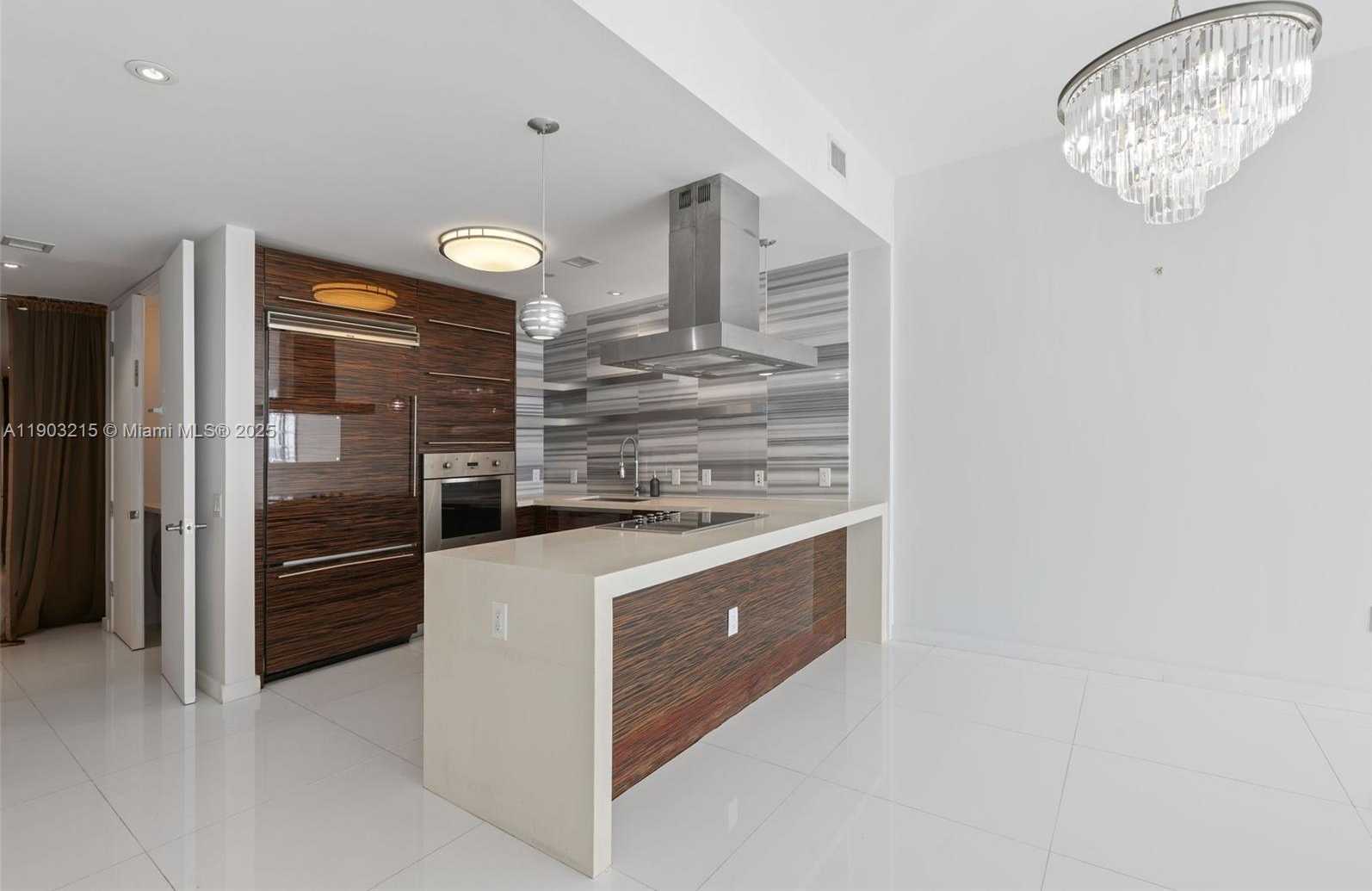 Small Image of 1100 BISCAYNE BLVD #3303, Miami Number 10