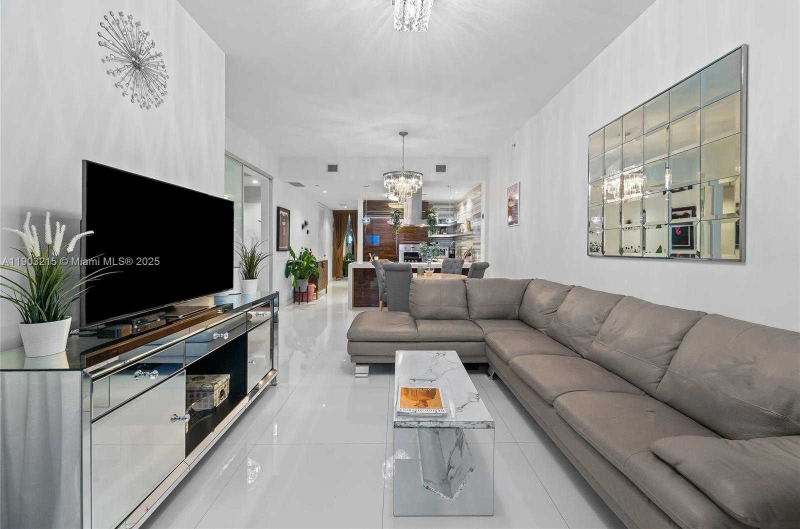 Small Image of 1100 BISCAYNE BLVD #3303, Miami Number 12