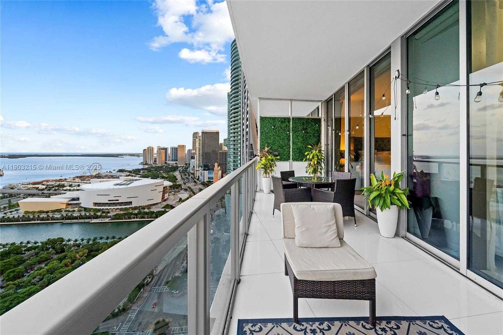 Small Image of 1100 BISCAYNE BLVD #3303, Miami Number 37