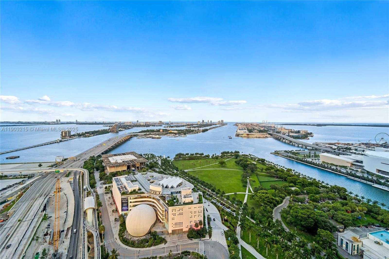 Small Image of 1100 BISCAYNE BLVD #3303, Miami Number 39