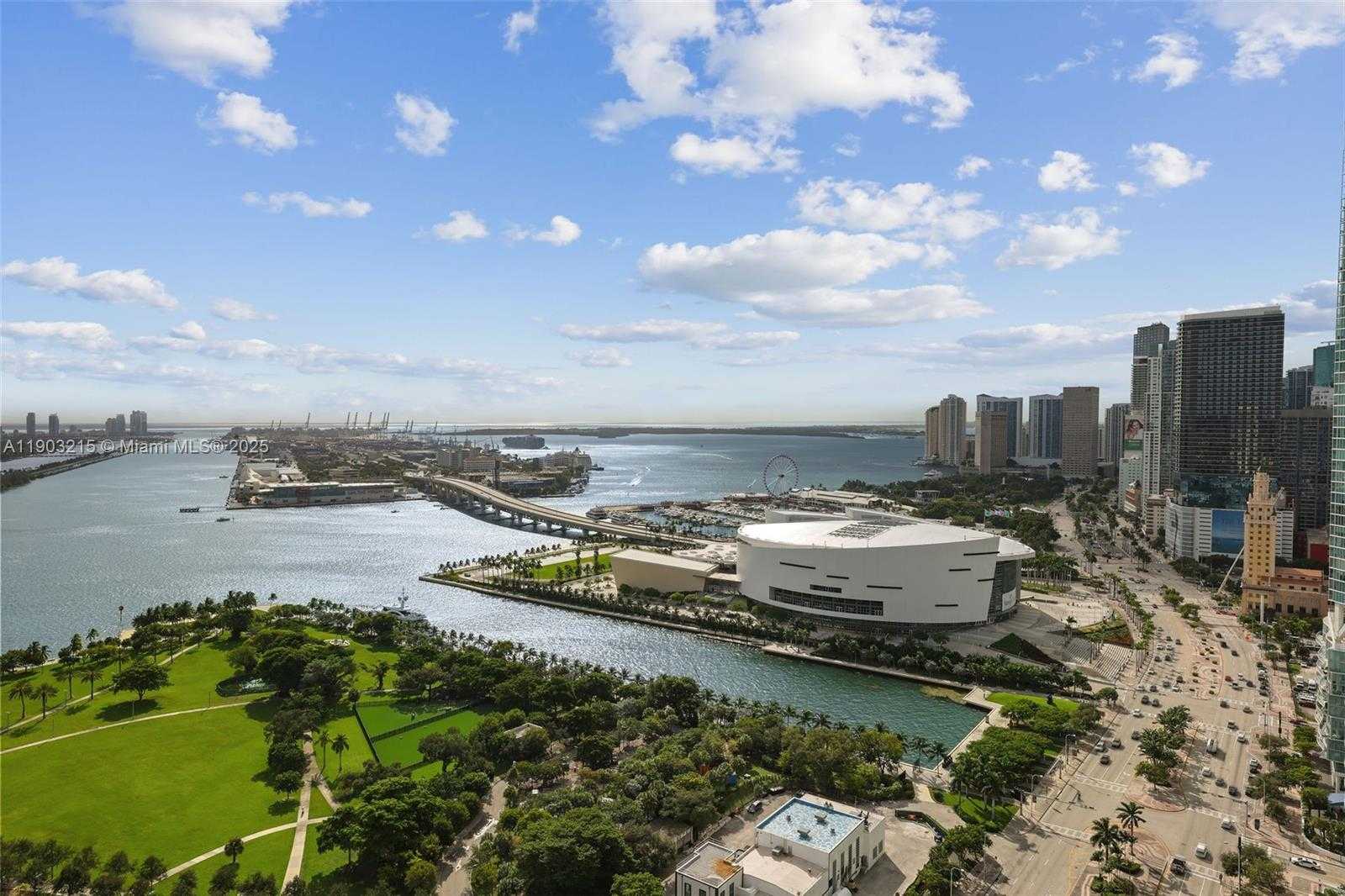 Small Image of 1100 BISCAYNE BLVD #3303, Miami Number 42