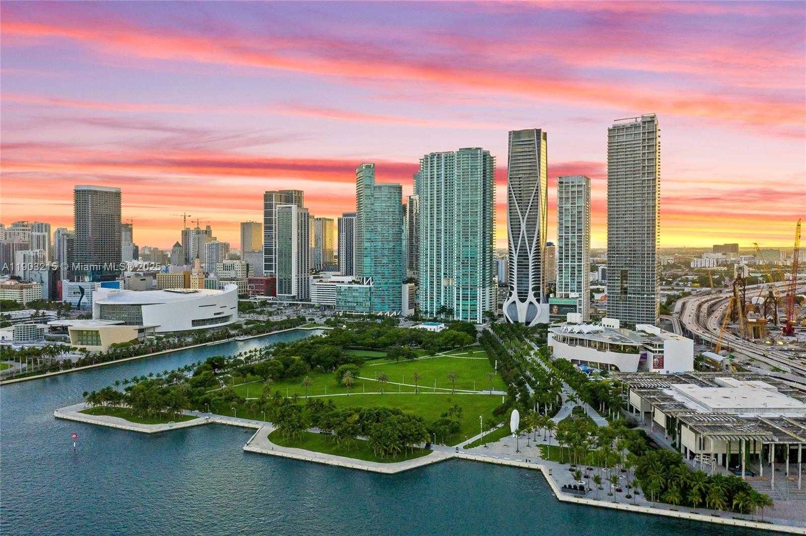 Small Image of 1100 BISCAYNE BLVD #3303, Miami Number 50