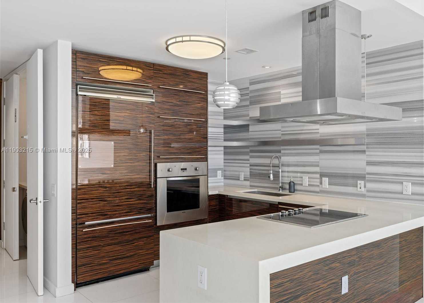 Small Image of 1100 BISCAYNE BLVD #3303, Miami Number 9