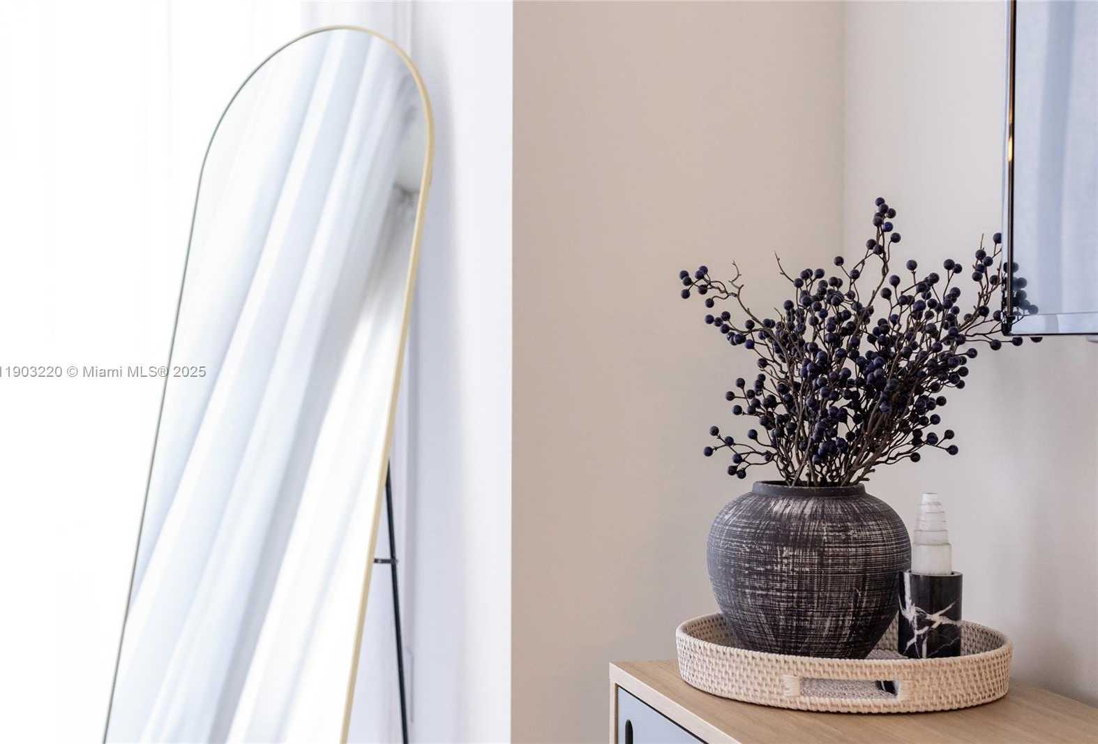 Small Image of 159 NORTH EAST 6TH ST #3615, Miami Number 25