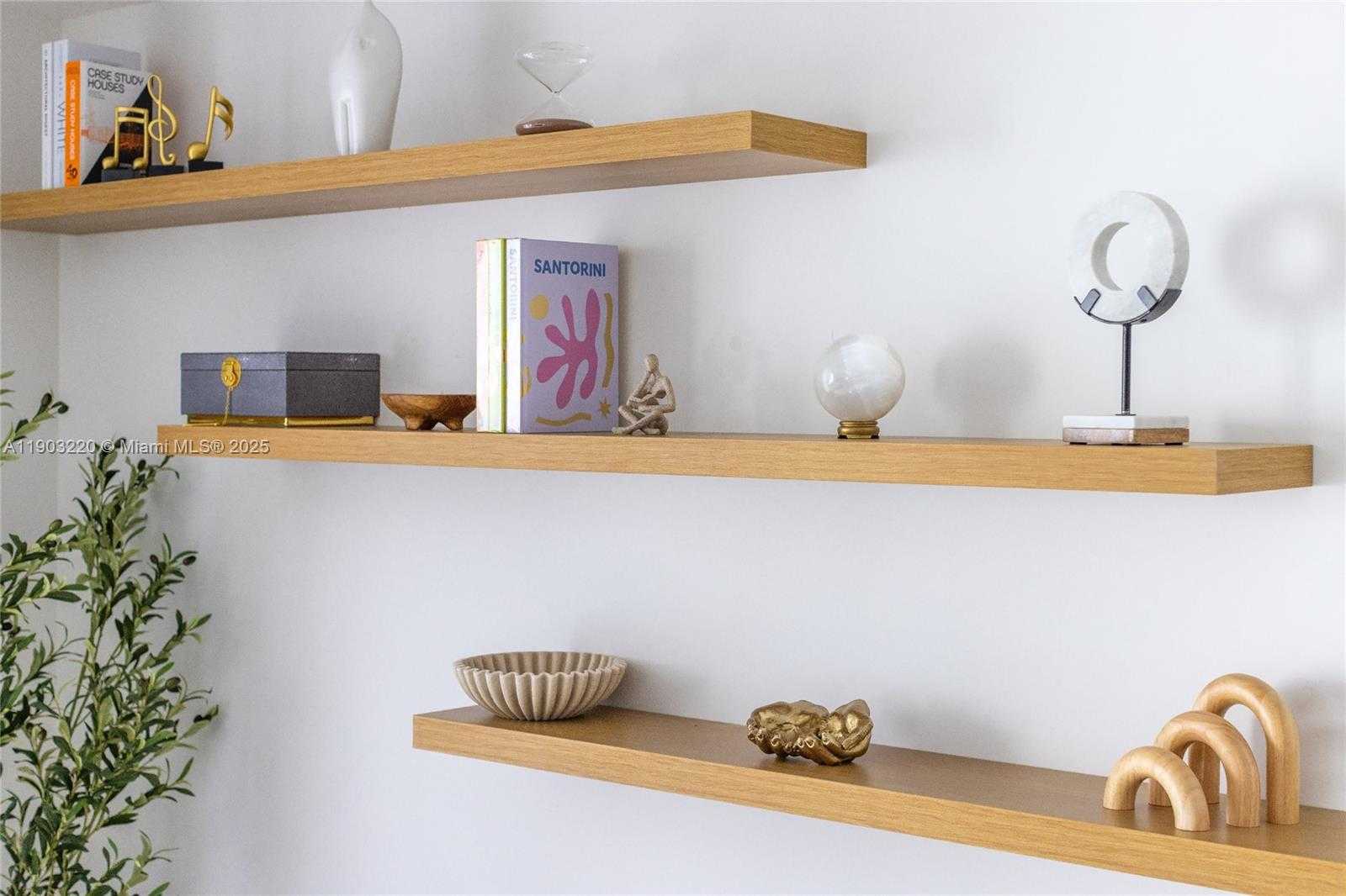 Small Image of 159 NORTH EAST 6TH ST #3615, Miami Number 37