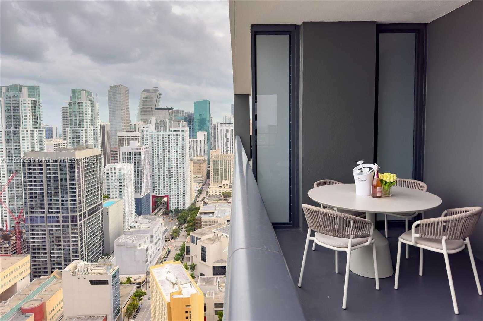 Small Image of 159 NORTH EAST 6TH ST #3615, Miami Number 62