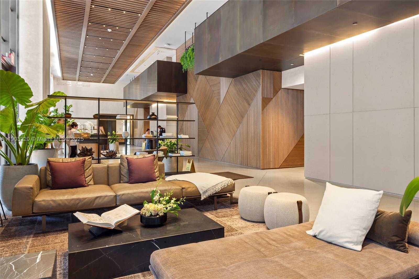 Small Image of 159 NORTH EAST 6TH ST #3615, Miami Number 64