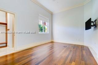 Small Image of 60 EDGEWATER DR #LE, Coral Gables Number 17