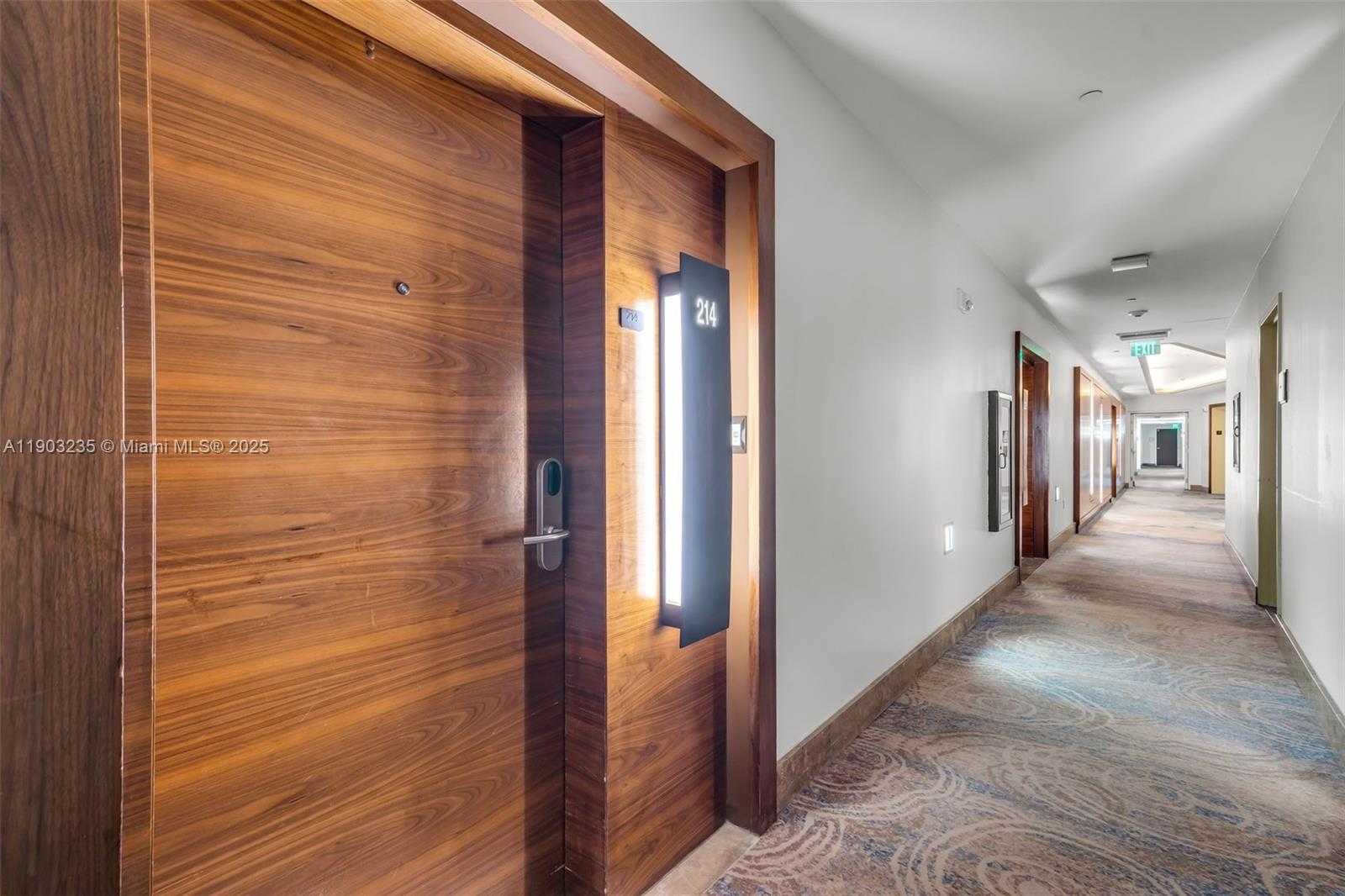 Small Image of 6801 COLLINS AVE #Door #214 Legal Door #209, Miami Beach Number 1