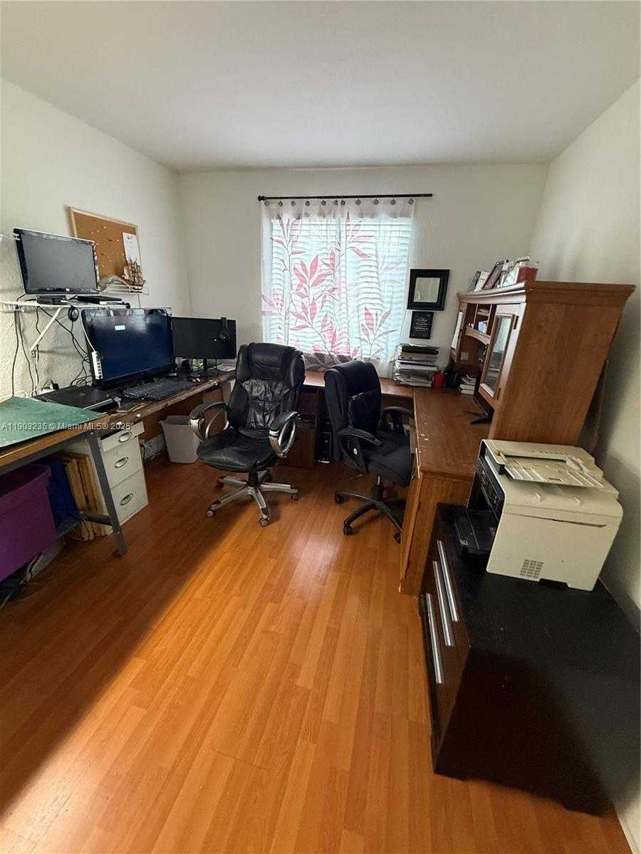 Small Image of 5605 NORTH WEST 109TH AVE #76, Doral Number 20