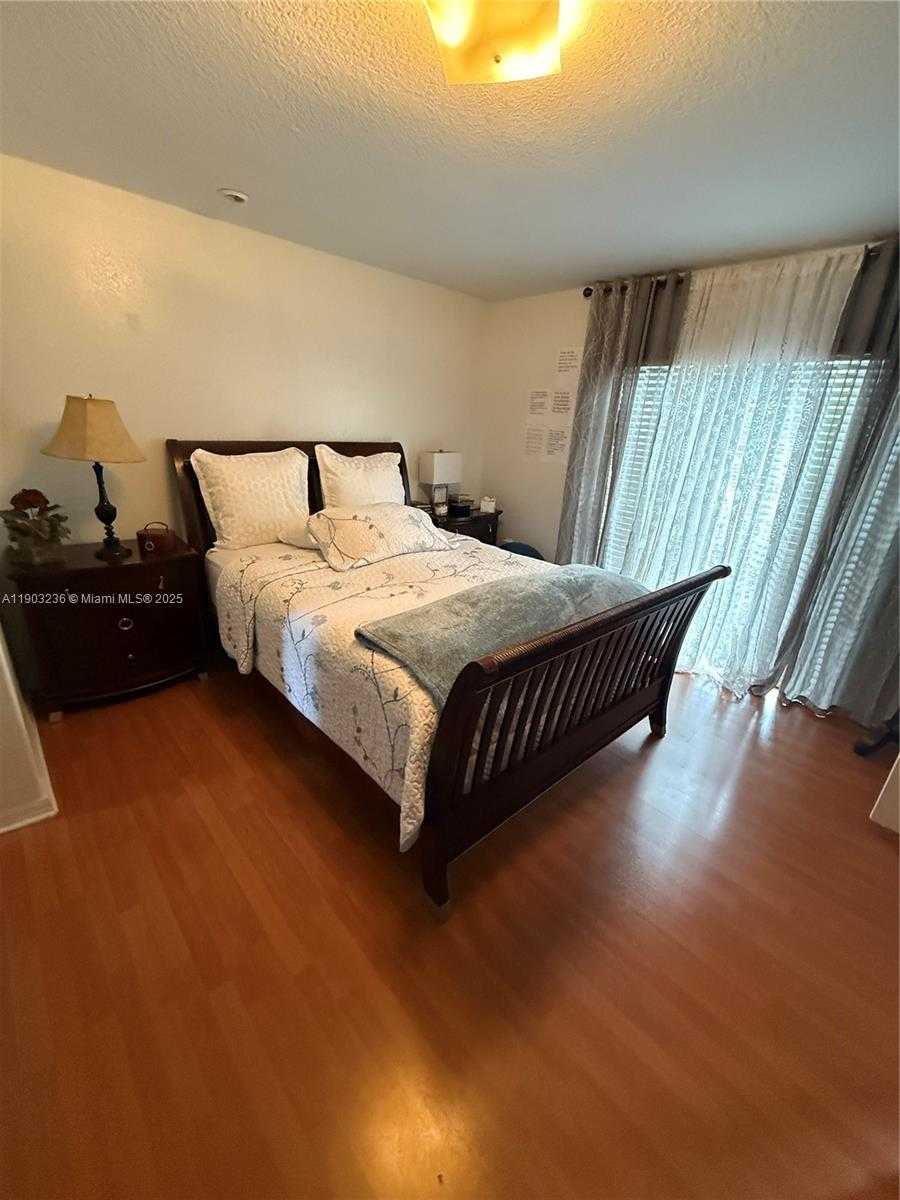 Small Image of 5605 NORTH WEST 109TH AVE #76, Doral Number 5