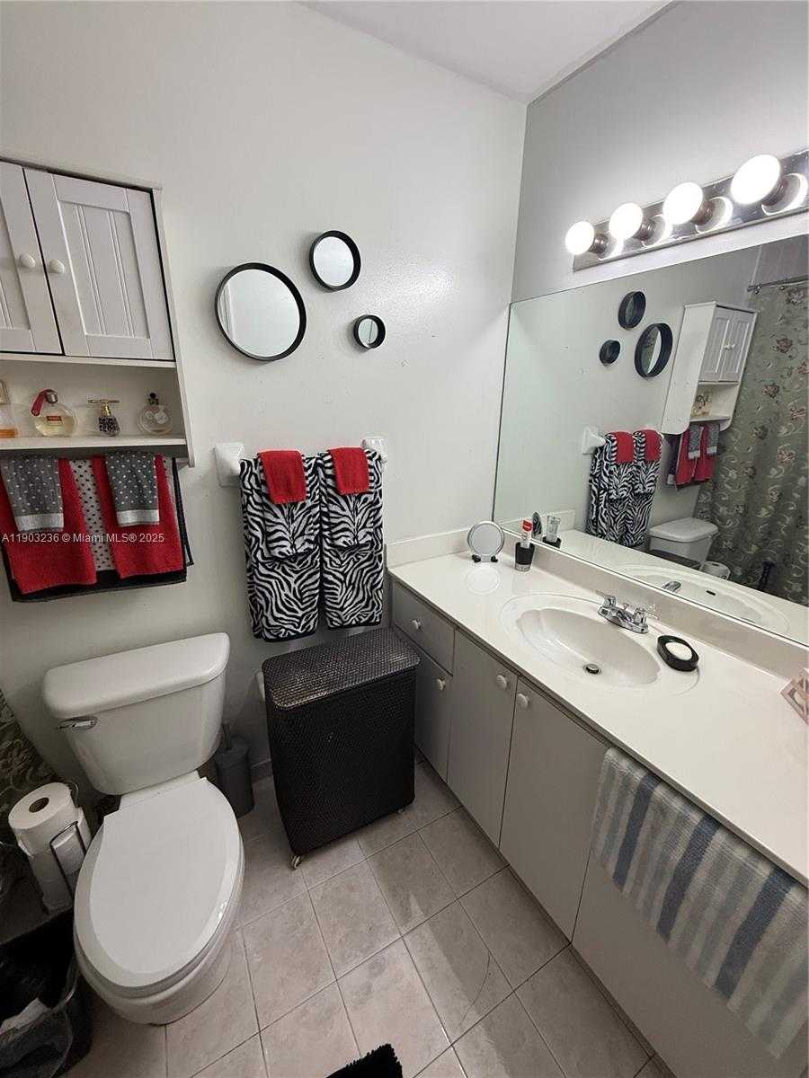 Small Image of 5605 NORTH WEST 109TH AVE #76, Doral Number 6