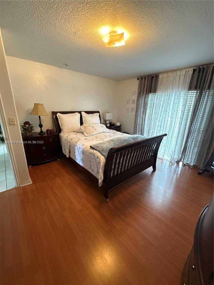 Small Image of 5605 NORTH WEST 109TH AVE #76, Doral Number 9