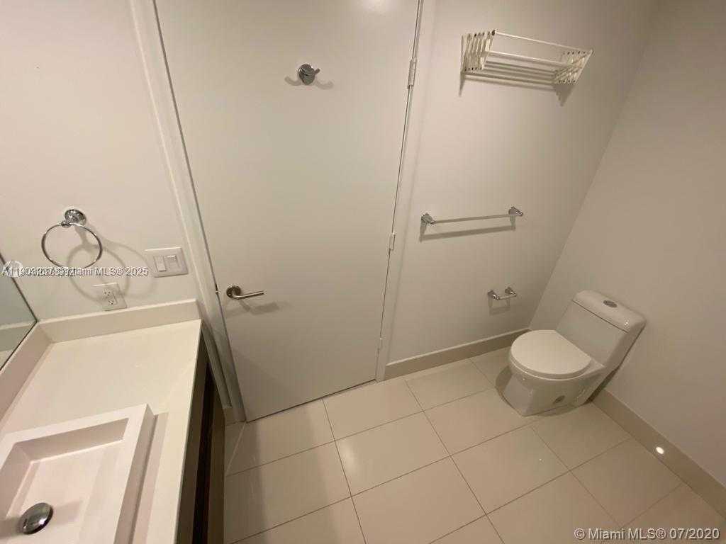 Small Image of 1100 SOUTH MIAMI AVE #3011, Miami Number 5