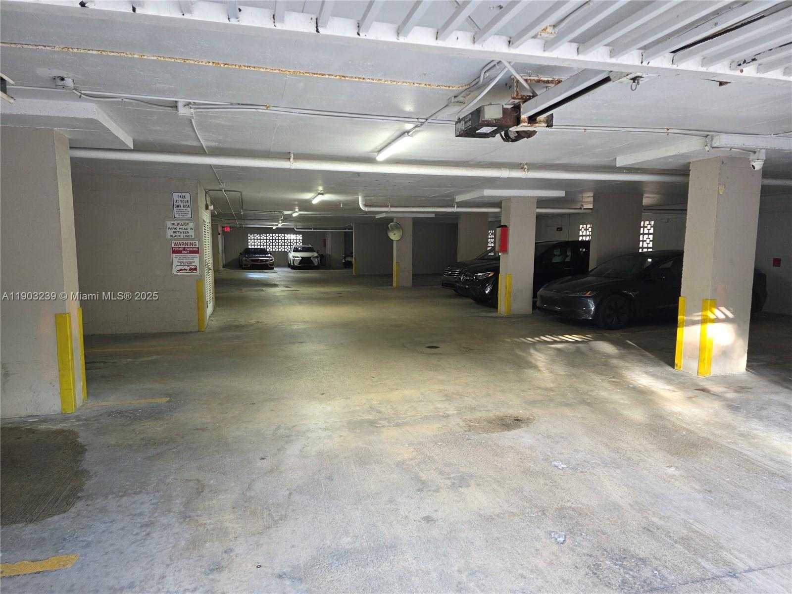 Small Image of 1750 JAMES AVE #9C, Miami Beach Number 17