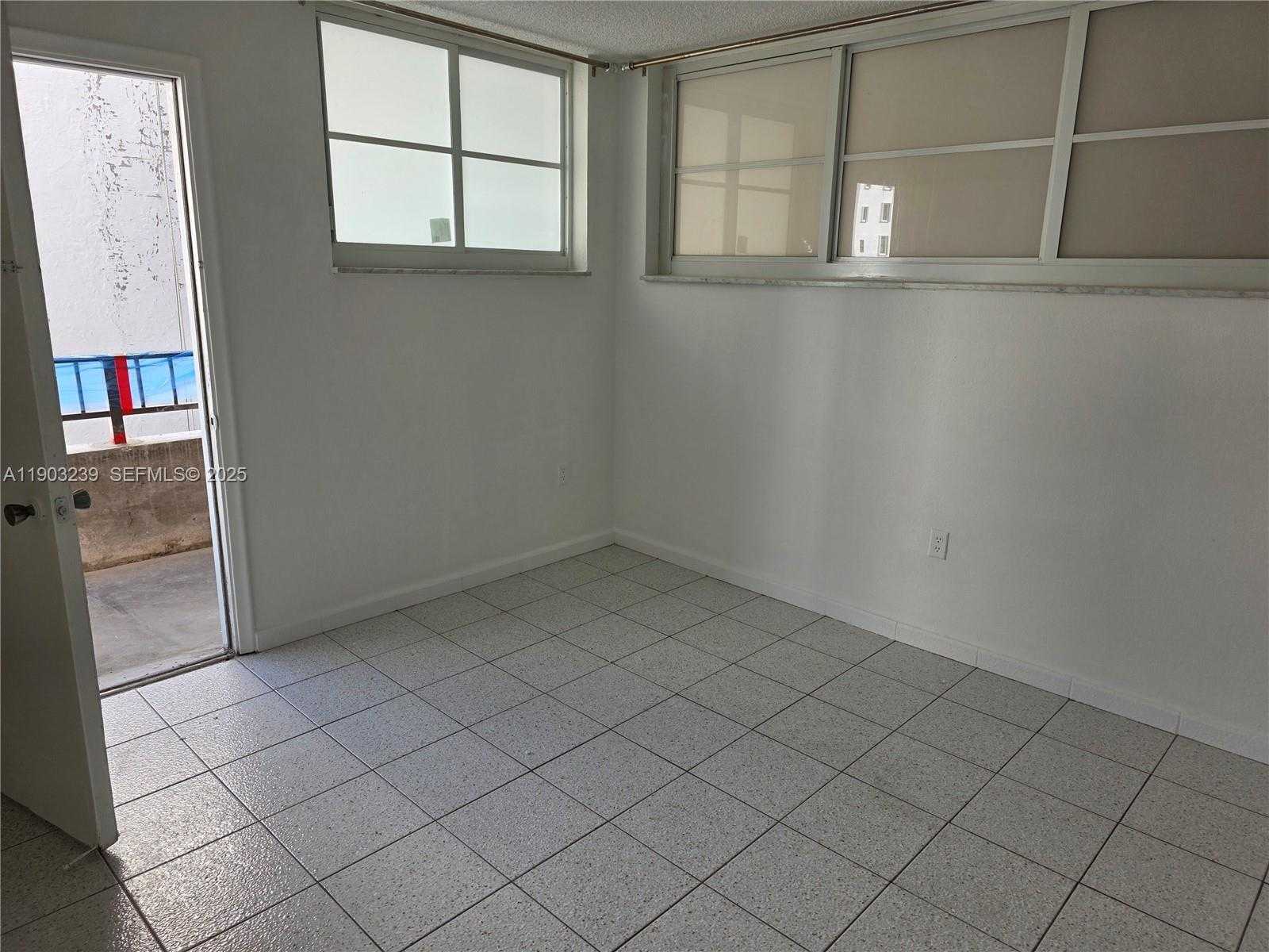 Small Image of 1750 JAMES AVE #9C, Miami Beach Number 18