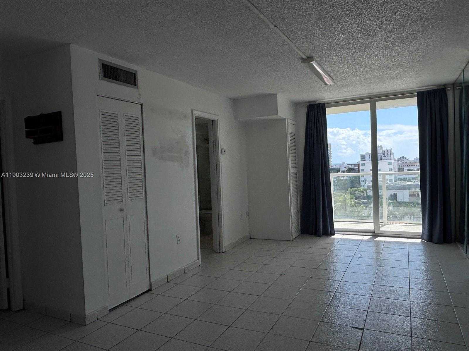 Small Image of 1750 JAMES AVE #9C, Miami Beach Number 5