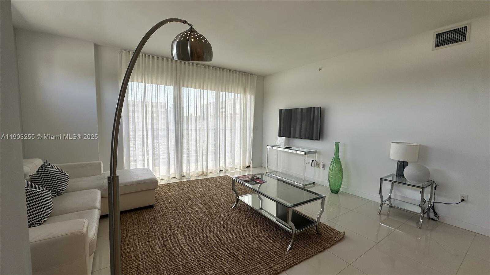 Small Image of 1120 98TH ST #303, Bay Harbor Islands Number 10