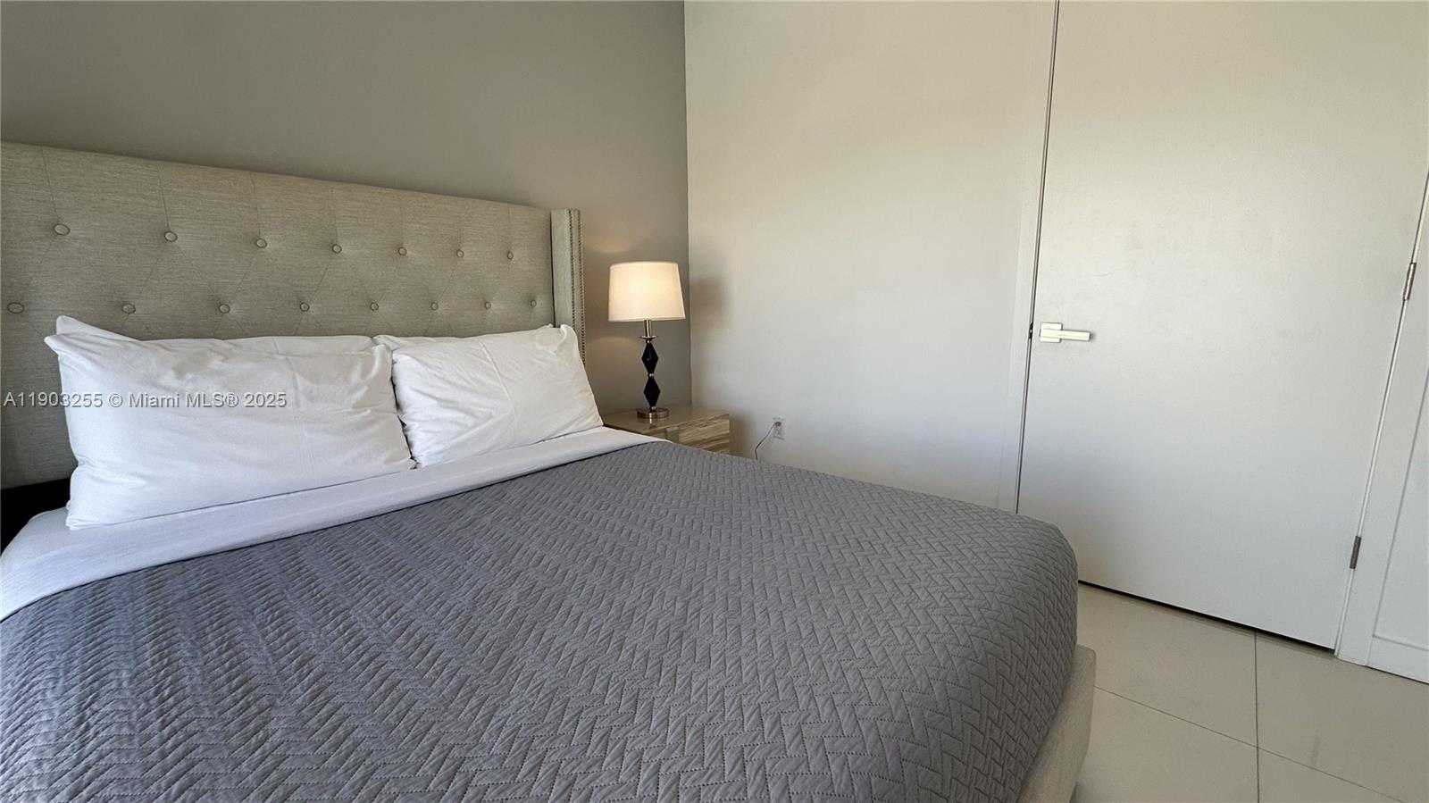 Small Image of 1120 98TH ST #303, Bay Harbor Islands Number 27