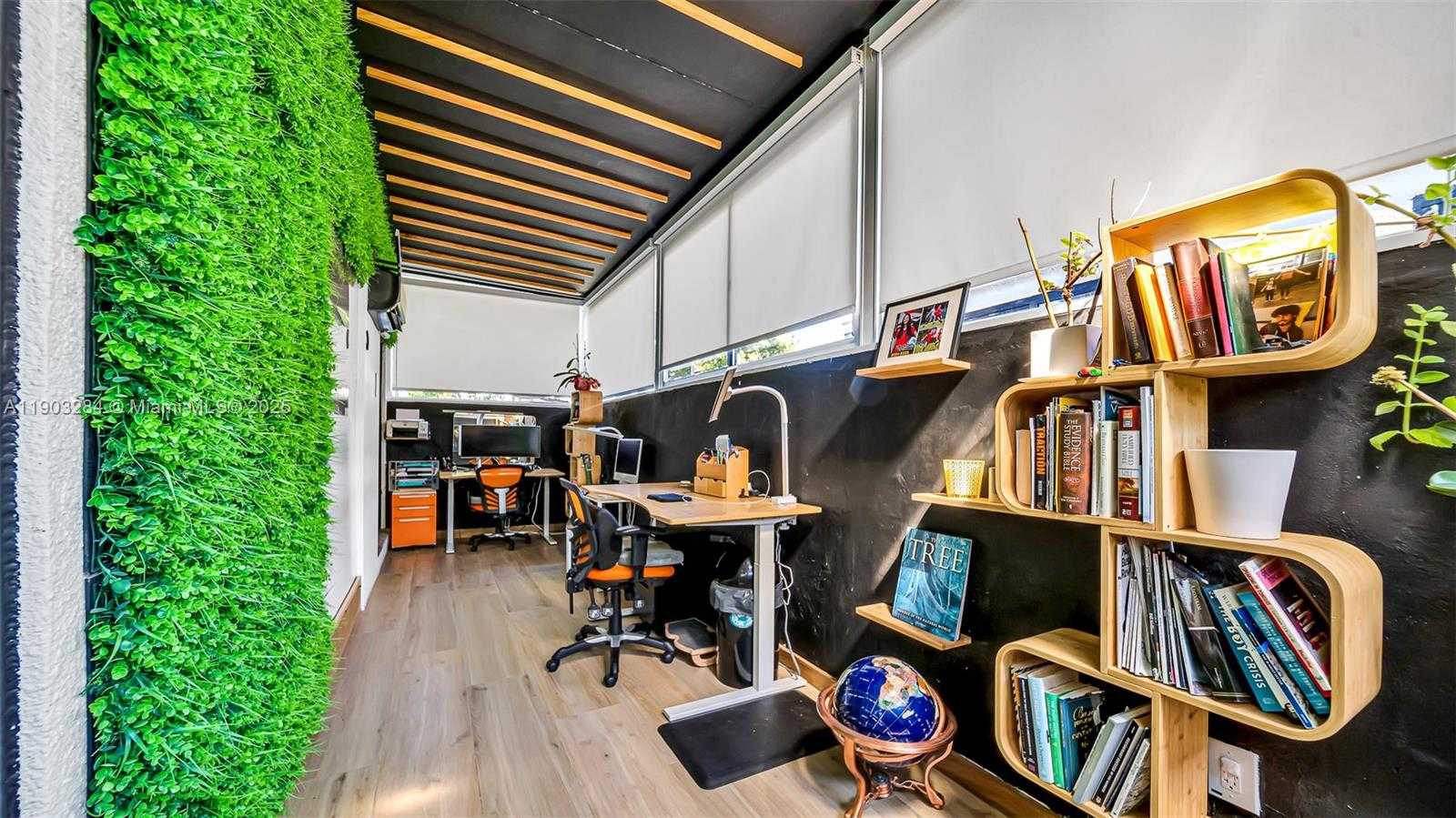 Imagen de Pequeño Objeto