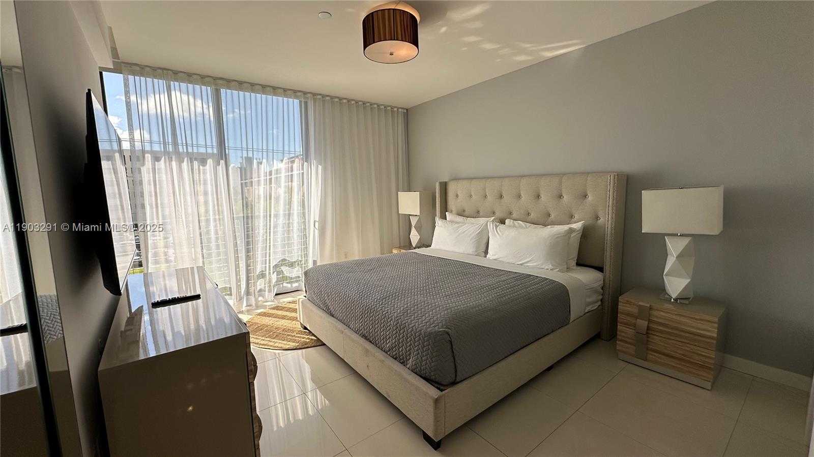 Small Image of 1120 98TH ST #304, Bay Harbor Islands Number 14