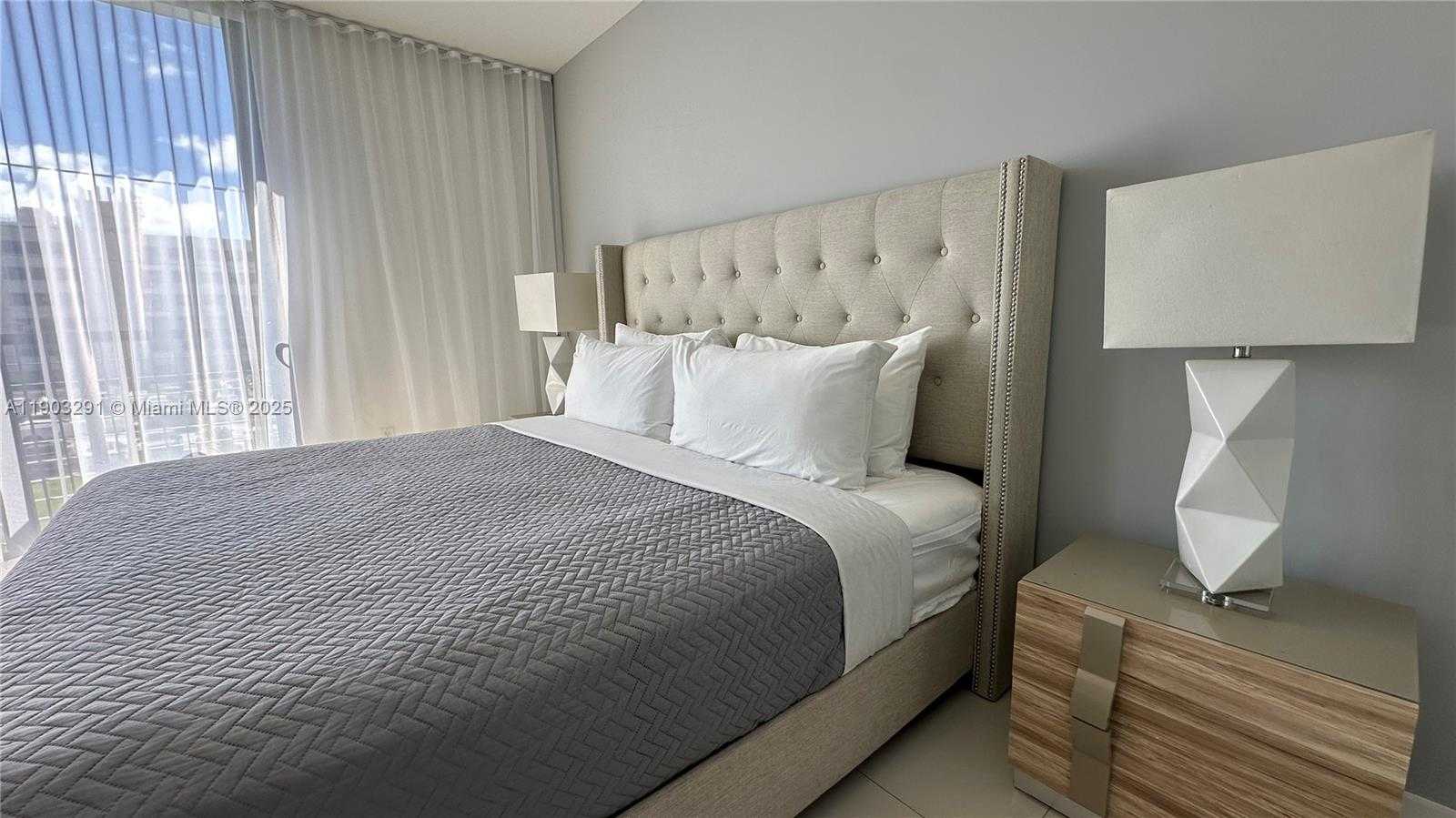 Small Image of 1120 98TH ST #304, Bay Harbor Islands Number 15