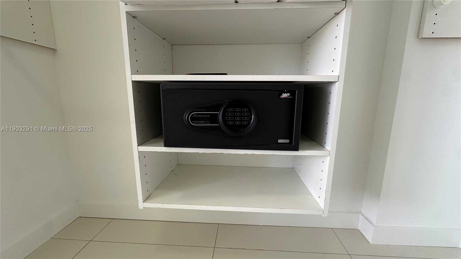 Small Image of 1120 98TH ST #304, Bay Harbor Islands Number 22