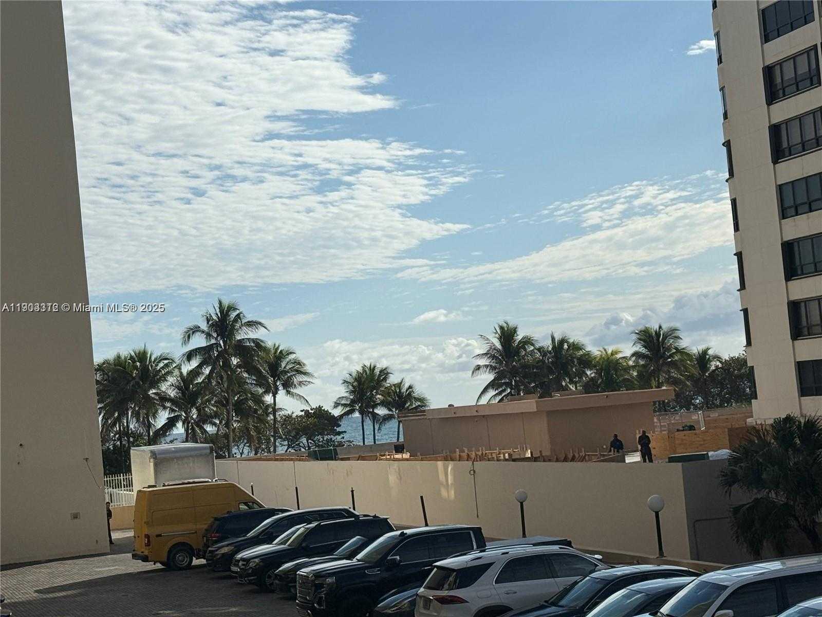 Small Image of 10185 COLLINS #308, Bal Harbour Number 25