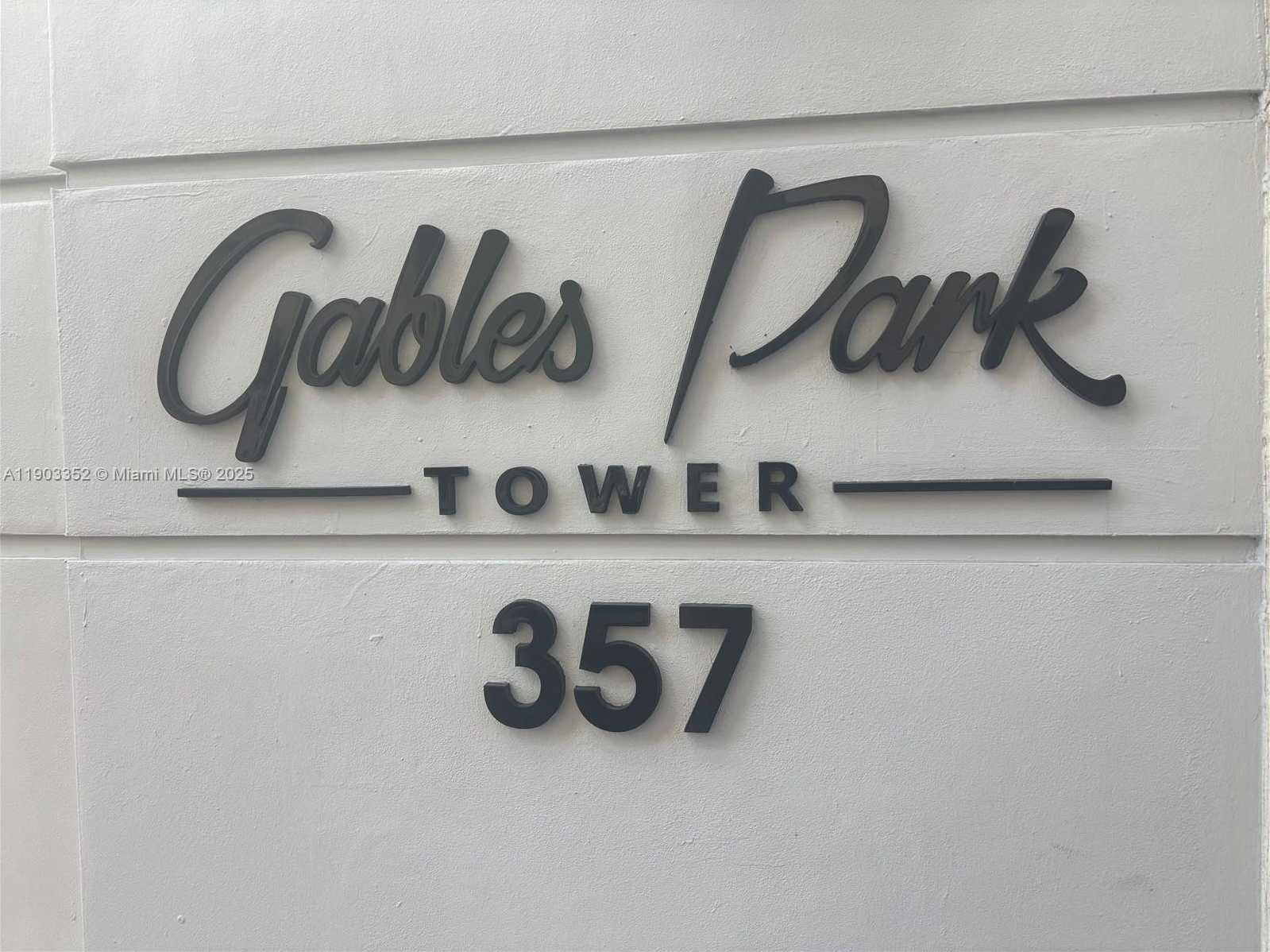 Small Image of 357 ALMERIA AVE #906, Coral Gables Number 4