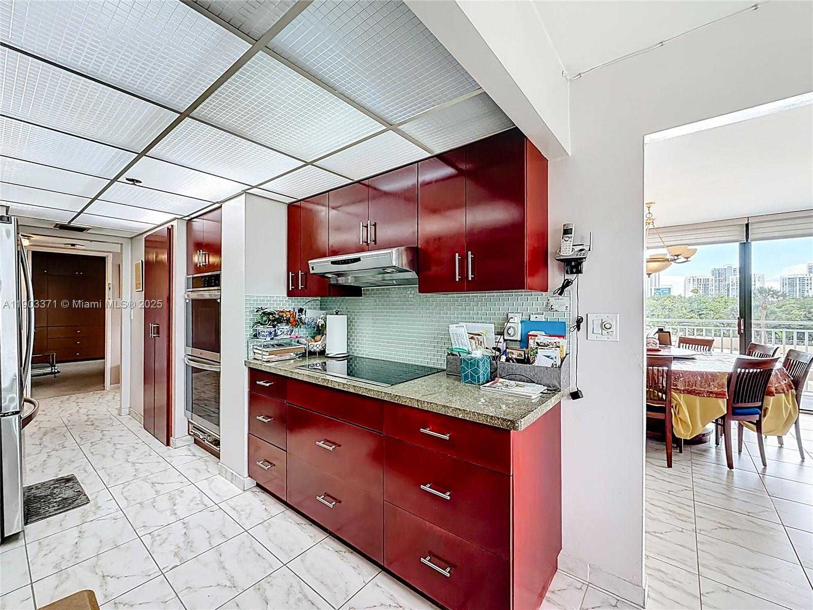 Small Image of 210 174TH ST #409, Sunny Isles Beach Number 2