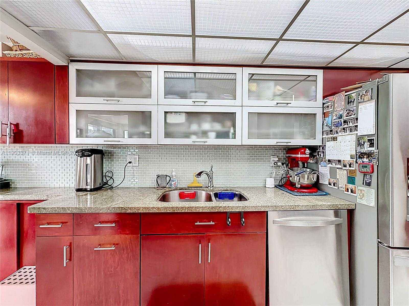 Small Image of 210 174TH ST #409, Sunny Isles Beach Number 3