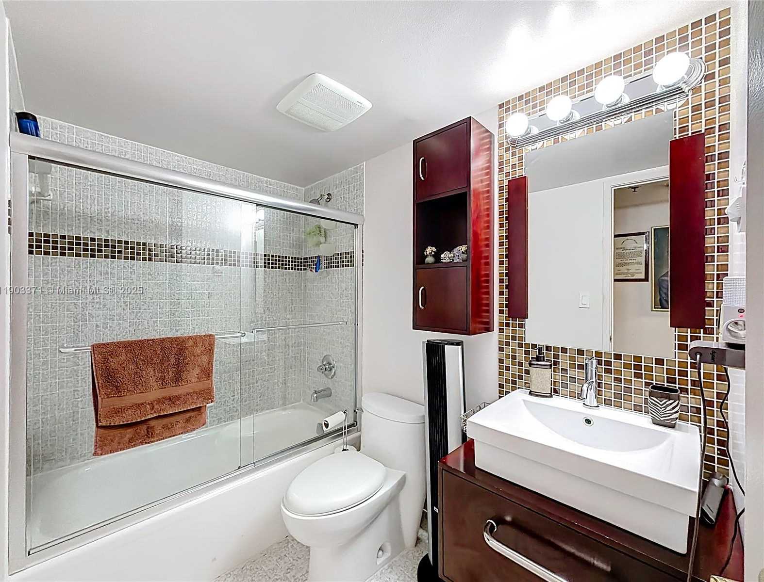 Small Image of 210 174TH ST #409, Sunny Isles Beach Number 32