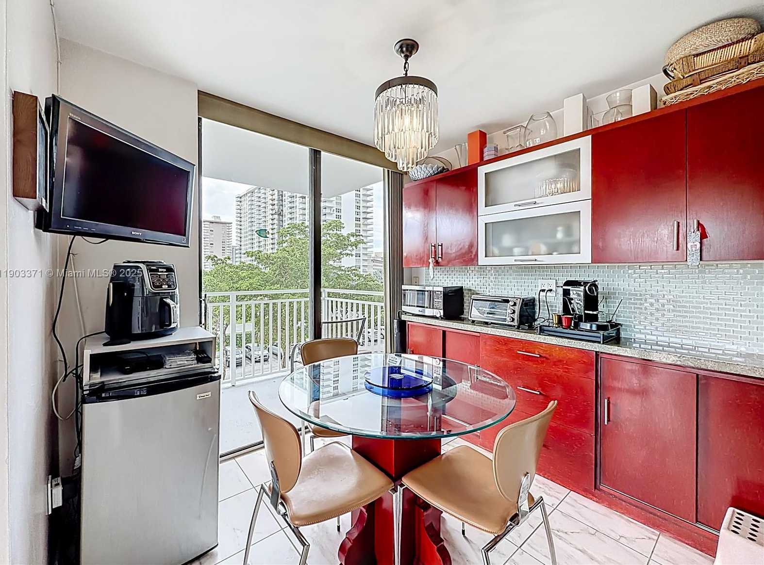 Small Image of 210 174TH ST #409, Sunny Isles Beach Number 8