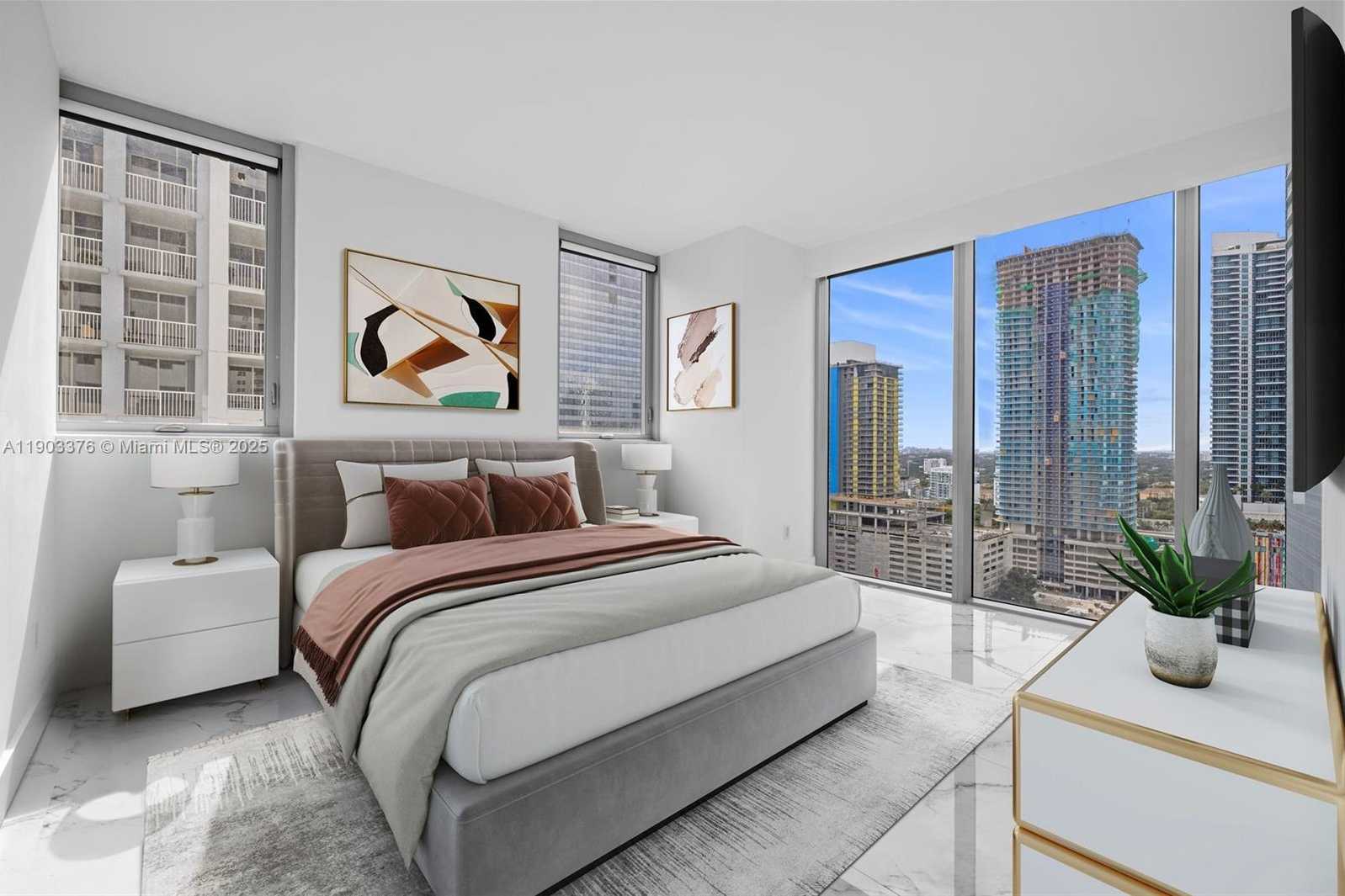 Small Image of 1300 BRICKELL BAY DR #2402, Miami Number 12