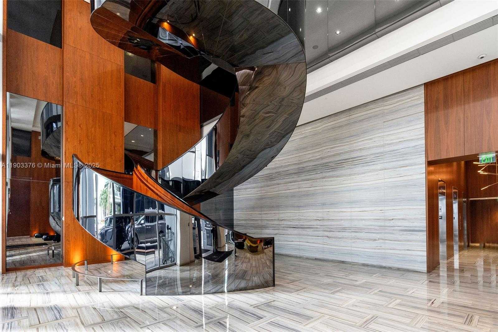 Small Image of 1300 BRICKELL BAY DR #2402, Miami Number 4