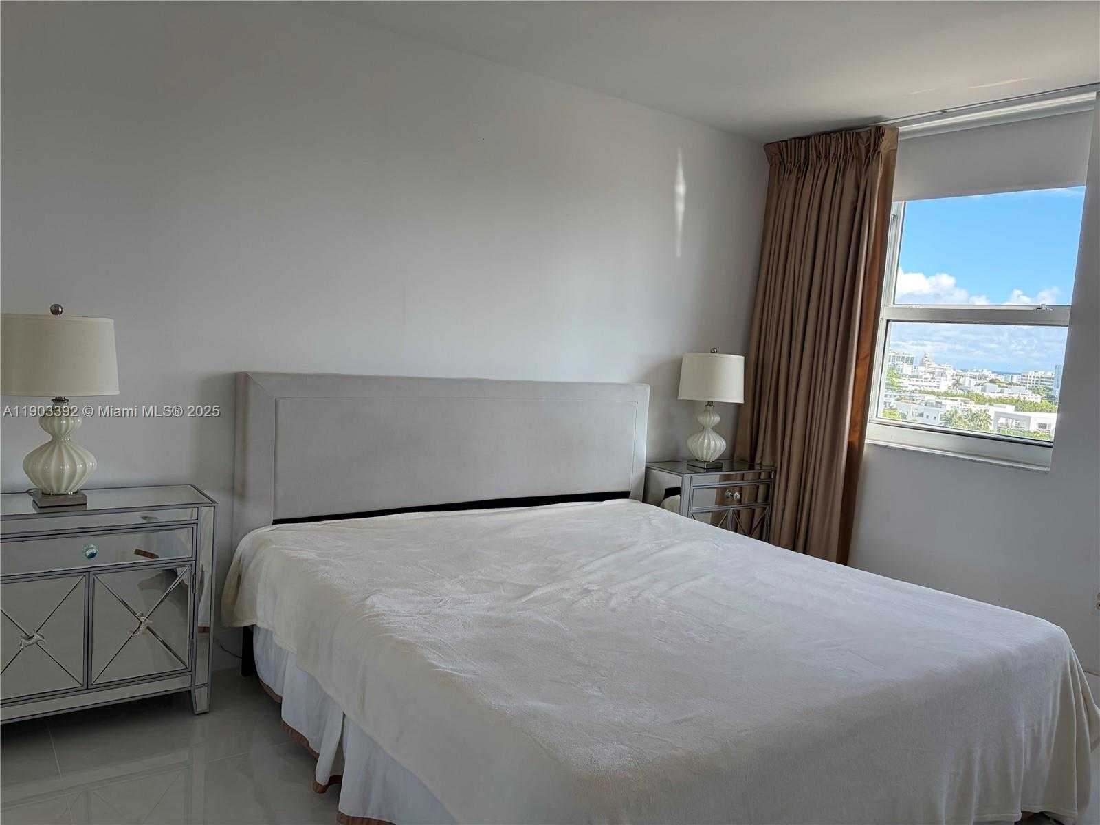 Small Image of 90 ALTON RD #1007, Miami Beach Number 14