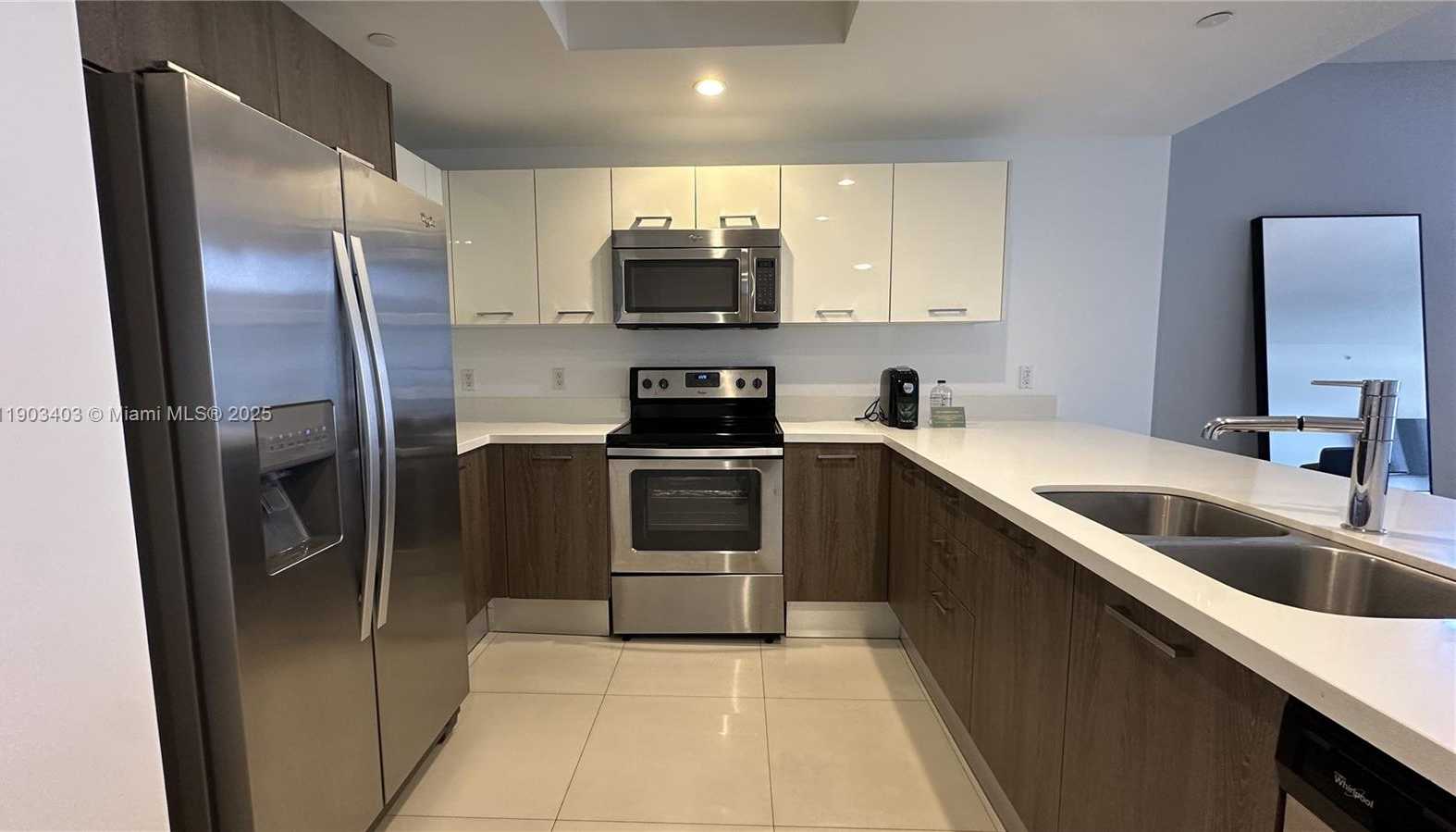 Imagen de Pequeño Objeto