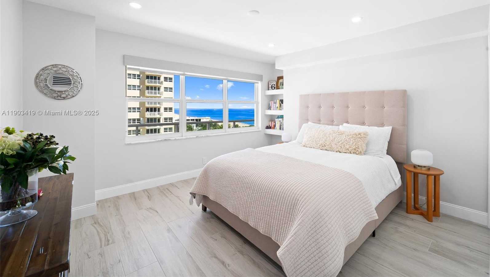 Imagen de Pequeño Objeto