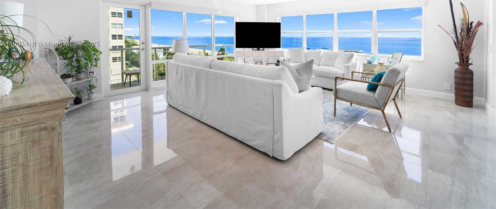 Imagen de Pequeño Objeto