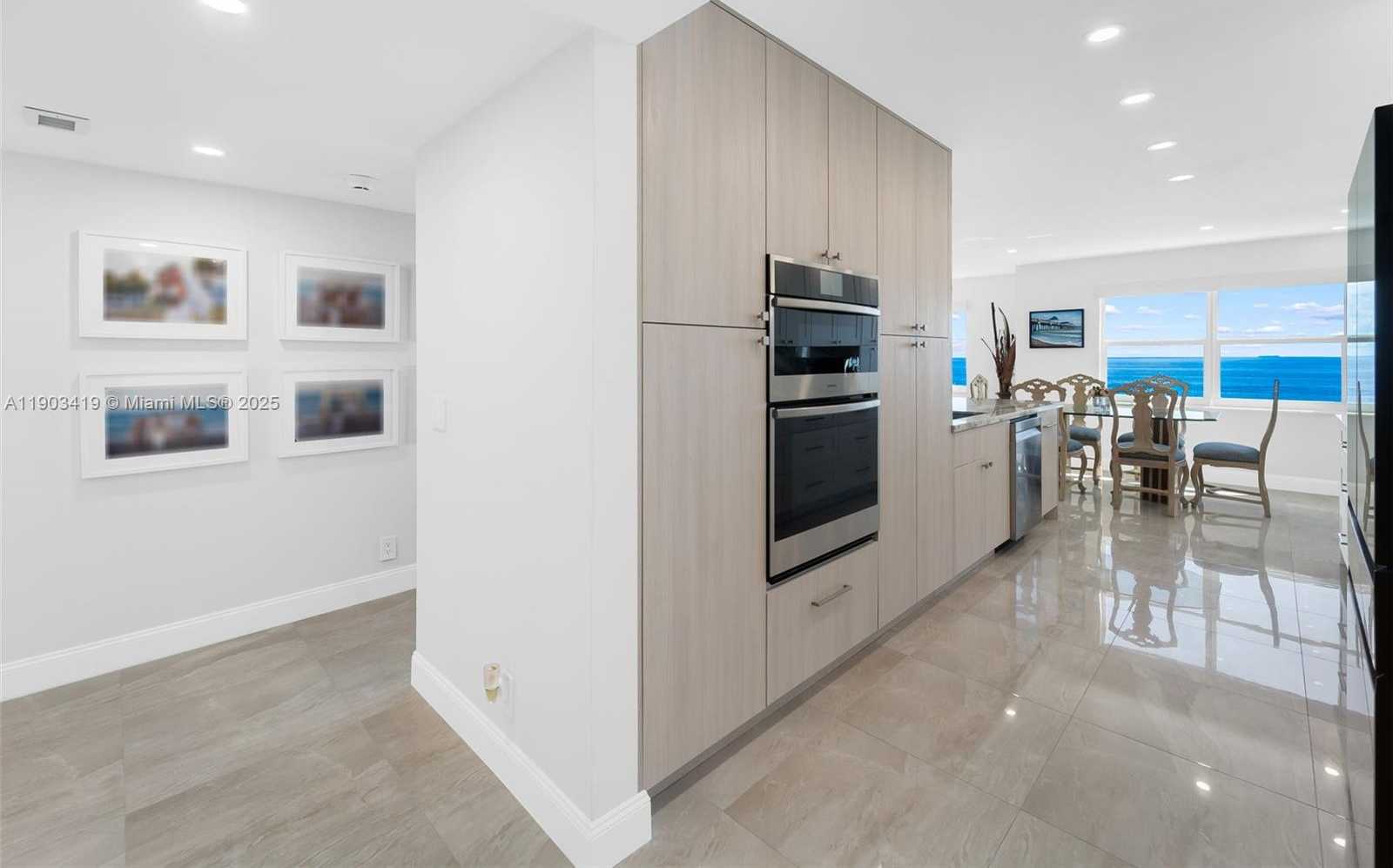 Imagen de Pequeño Objeto