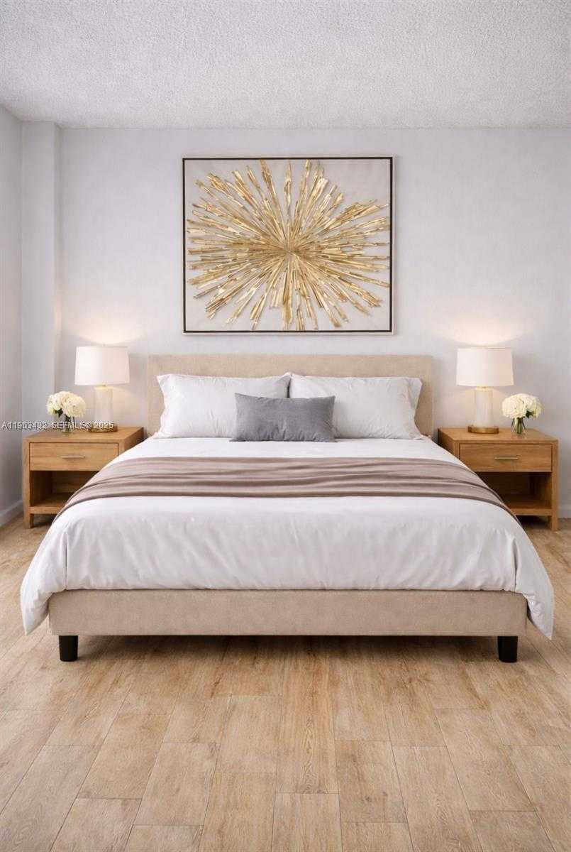 Small Image of 3610 YACHT CLUB DR #1416, Aventura Number 38