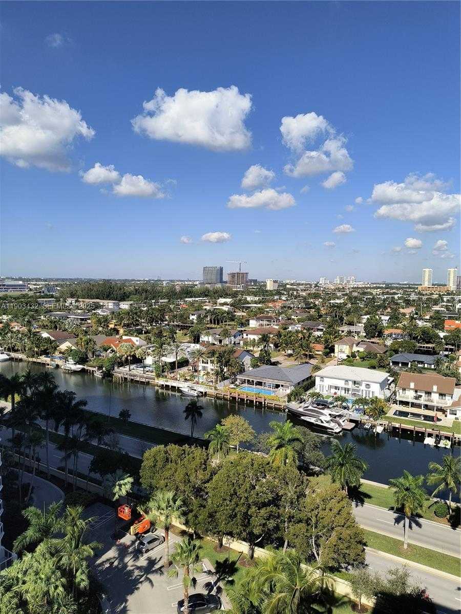 Small Image of 3610 YACHT CLUB DR #1416, Aventura Number 41