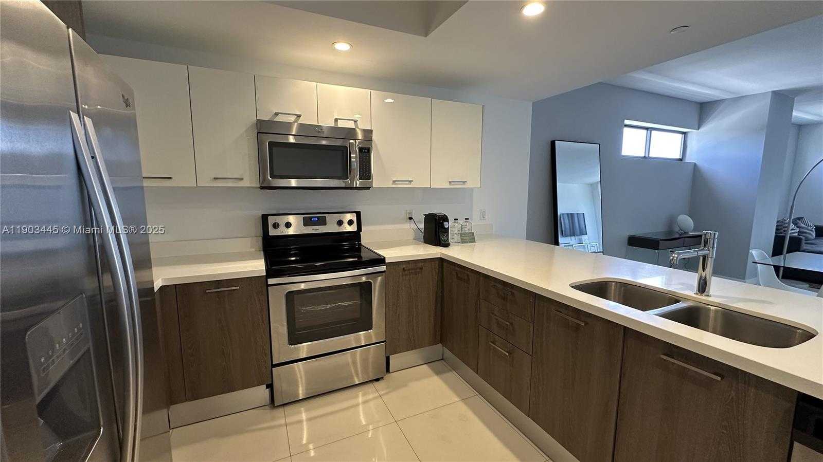 Imagen de Pequeño Objeto